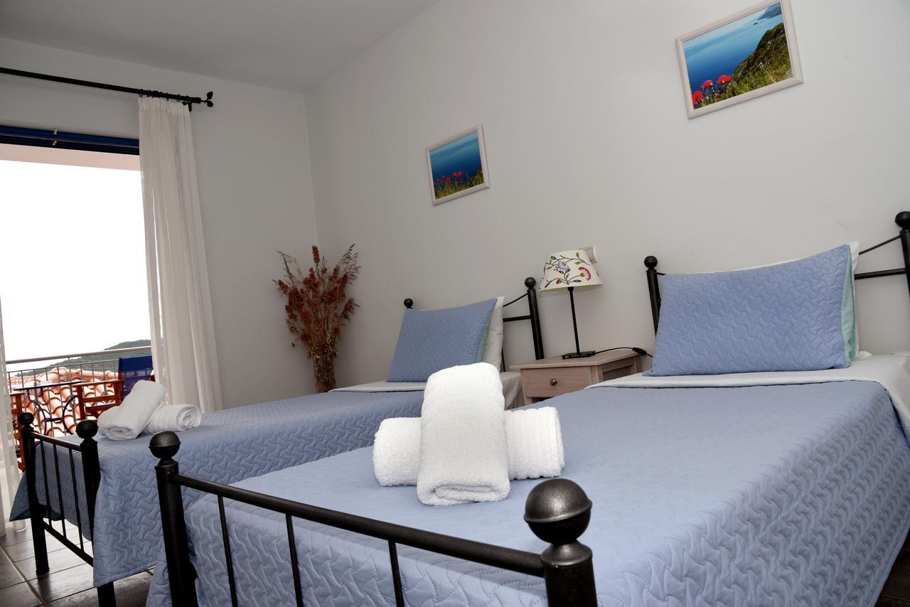 Avra Hotel Kyparíssion Eksteriør billede