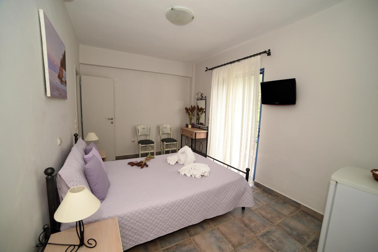 Avra Hotel Kyparíssion Eksteriør billede