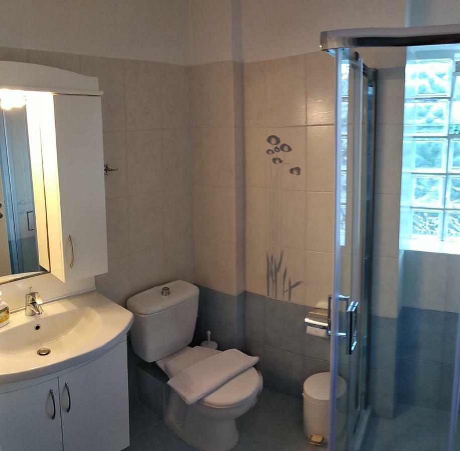 Avra Hotel Kyparíssion Eksteriør billede
